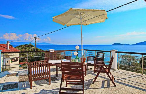 Palaio Tsifliki Villa | Coral Suite: Oceanfront Bliss with a 4-Star Experience