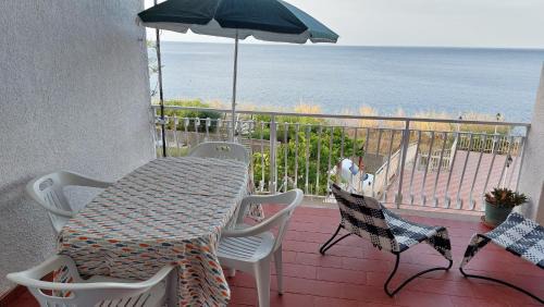 Motta San Giovanni Apartment | Coastal Retreat at Corallo Blu with Oceanfront Views