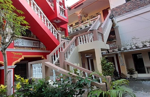 Boracay Island Apartment | Coralyn's Place Family of 3 with private toilet and kitchenette