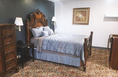 Hutchinson Hotel | Oceanfront Comfort at Sky-Palace Inn & Suites Hutchinson