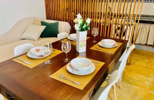 La Trinidad-San Juan y Todos los Santos Apartment | Corazón De Córdoba: Ideal Location for Family Getaways