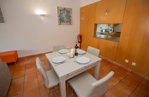 Telheiro Apartment | Cozy Corbo Apartment: Perfect for Family Getaways