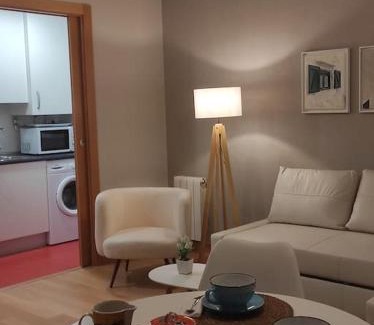 Burgos Apartment | Experience Cordón 4: Guest Rated 9.8/10 for Quality Stay