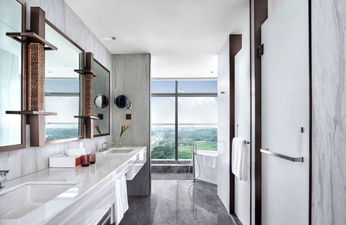 Yunlong District Hotel | Experience Cordis, Xuzhou: 4-Star Serenity and Spa Retreat