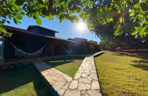 Davidopolis Ski Chalet | Relaxing Getaway at Cores do Cerrado with Pool Access