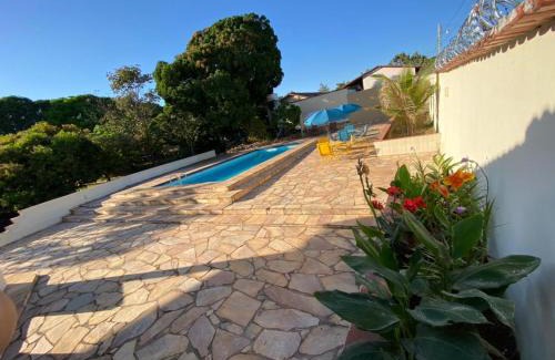 Davidopolis Ski Chalet | Relaxing Getaway at Cores do Cerrado with Pool Access