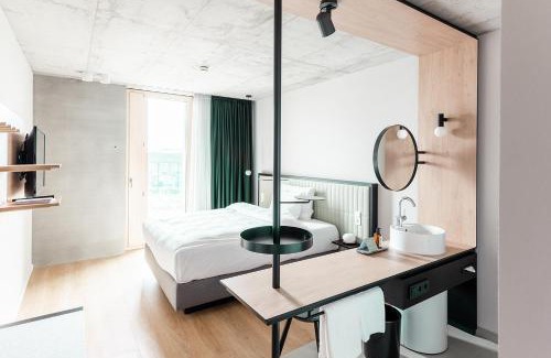 Stockstadt am Rhein Hotel | Discover Coreum Hotel: 4-Star Comfort with Breakfast Included