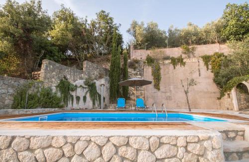 Corfu House | Discover Corfu Tramezzo Designer's House with Ocean Views