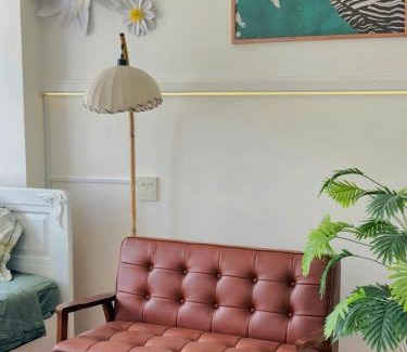 Vinh Hai Hotel | Corgi House Nha Trang 3 - Steps from beach