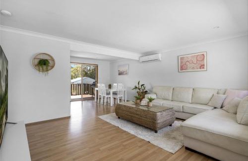 Old Erowal Bay House | Pet-Friendly Corinya Cottage with Oceanfront Views