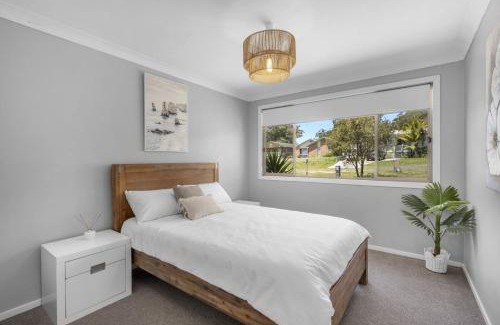Old Erowal Bay House | Pet-Friendly Corinya Cottage with Oceanfront Views