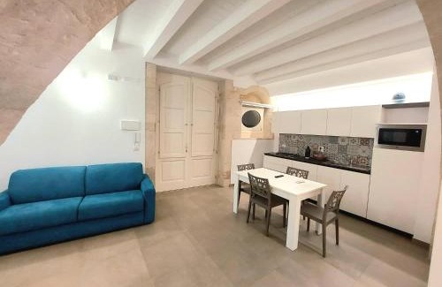 Ortigia Apartment | Family-Friendly Corinzia Casa Vacanze: Rated 10/10 by Guests