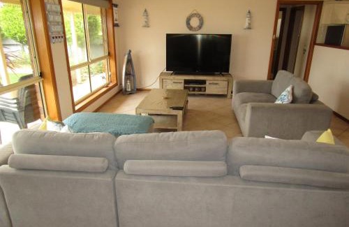 Dalrymple House | Family-Friendly Escape at Corleighson @ Oyster on Point