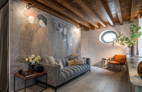 Lonato del Garda House | Discover CORLO Holiday Home: Guest Rated 9.9/10 Experience