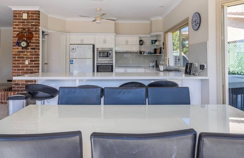 Sussex Inlet House | Experience Cormorant Waterfront Home with Ocean View & Pool