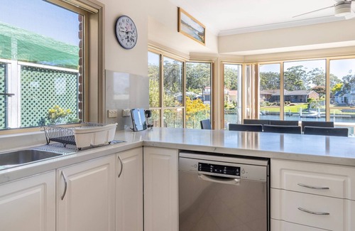 Sussex Inlet House | Experience Cormorant Waterfront Home with Ocean View & Pool