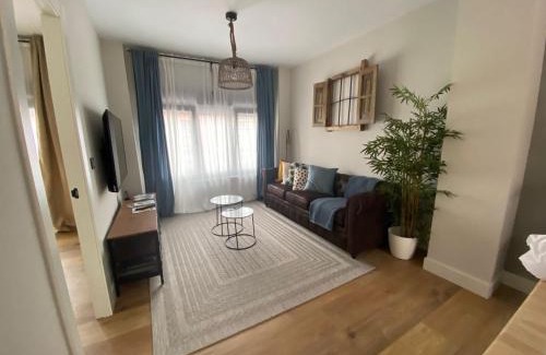 Santander Apartment | Top-Rated Cornelia Suites 01: Child-Friendly & Accessible