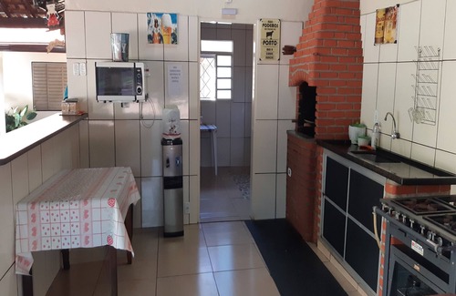 Olimpia House | Ideal Retreat for Groups: Pools, Pet-Friendly & Wi-Fi