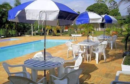 Ibiuna House | Unforgettable Retreat at Corner of the Woods Hostel
