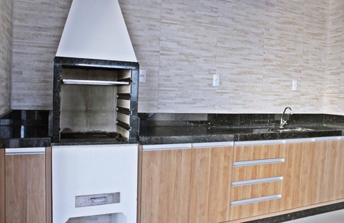 Canto Grande Apartment | Beachfront Penthouse with Pool and Spa, Steps from Mariscal