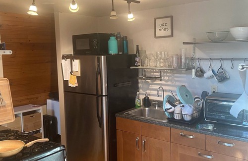 Mount Upton Cabin | Pet-Friendly Corner's Cabin: Enjoy Lake Views in Catskill