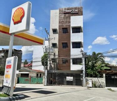 Mandaue Hotel | Family-Friendly Cornerstone Manor Inn - Rated 8.1/10