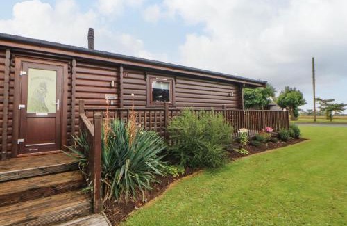 Northallerton House | Guest Rated 10/10 at Cornfield Lodge - Perfect for Families