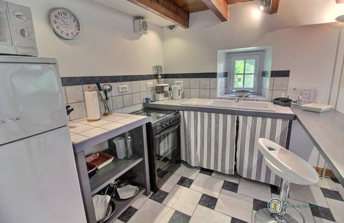 Saint-Gildas House | Family-Friendly Cornflower Hotel in Saint Gildas Awaits