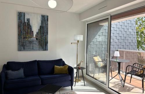 Benodet Apartment | Oceanfront Retreat at Corniche - Bénodet, Rated 9.7/10