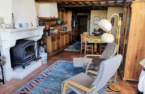 Cornillon Apartment | Discover Cornillon: Family-Friendly Oasis in Southern France