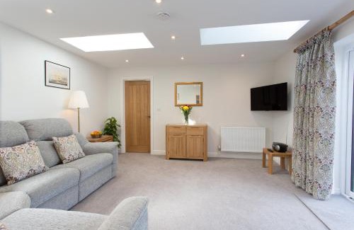 Camborne House | Enjoy Scenic Cornish Views at Our 4-Star Hotel