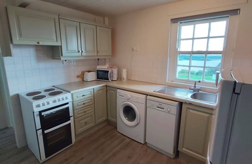 Killinaboy Cottage | Comfortable Corofin Lake Cottage No 3 with Kitchen Access