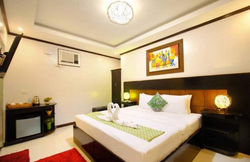 Coron Town Proper Bed & Breakfast | Relax at Coron Bancuang Mansion with Pool & Breakfast