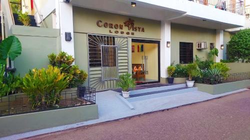 Coron Town Proper Bed & Breakfast | Cozy Coron Vista Lodge: Family-Friendly with Great Amenities