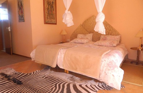 Windhoek Other | Top-Rated Corona Guest Farm: Pool, Restaurant & Family Fun