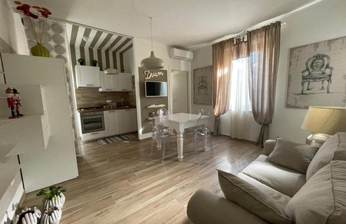 Fucecchio Apartment | Family-Friendly COROS in Fucecchio - Guest Rated 9.6/10