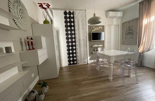 Fucecchio Apartment | Family-Friendly COROS in Fucecchio - Guest Rated 9.6/10