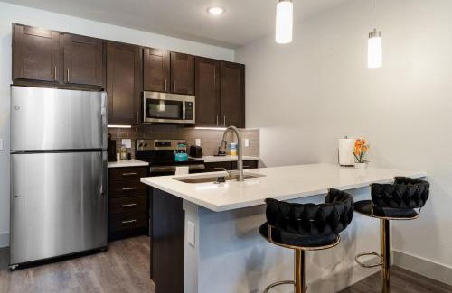 Grand Prairie Apartment | Discover Corporate Housing by MGM with Pool Access