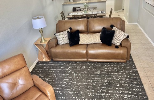 Superstition Springs Condo | Convenient Corporate Housing with Breakfast for Your Stay