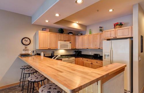 Warrior's Mark Apartment | Family-Friendly Corral 106S with Relaxing Hot Tub