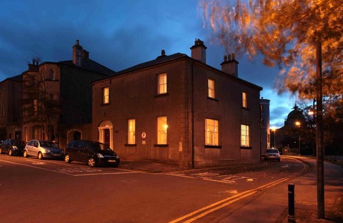 Galway City Centre Bed & Breakfast | Delightful Corrib House Guest Accommodation with Breakfast