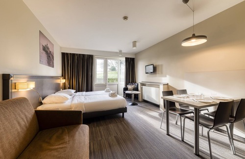 Blankenberge Resort | Discover Corsendonk Duinse Polders: Family-Friendly Retreat