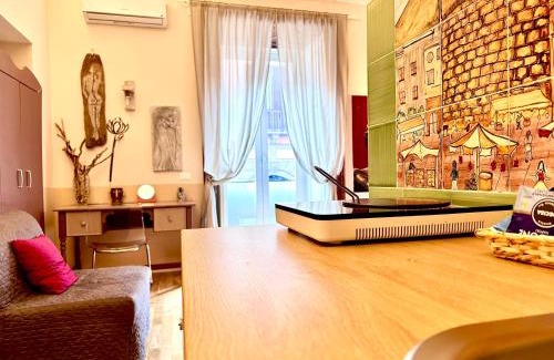 Vittorio Emanuele House | Discover Corso 211 Beds & Suites: Pet-Friendly Retreat