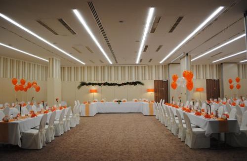 Pecs Hotel | Exceptional Corso Hotel Pécs: 4-Star, Pet-Friendly Retreat