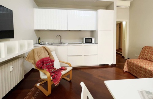 Cerchia dei navigli Apartment | Corso Venezia - Chic & Quiet Apartment in Milan Center