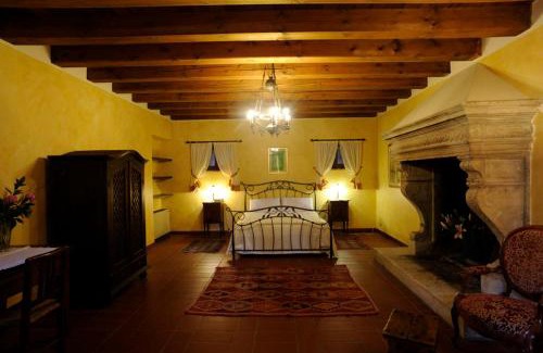 Nord-Est Bed & Breakfast | Prime Stay at Corte Beatrice: Pet-Friendly & Accessible