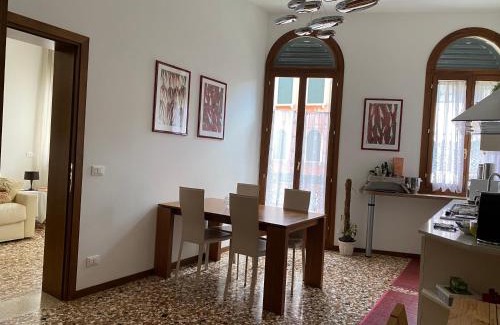 Castello Apartment | Pet-Friendly Corte Coppo Superior Apartment - Rated 10/10