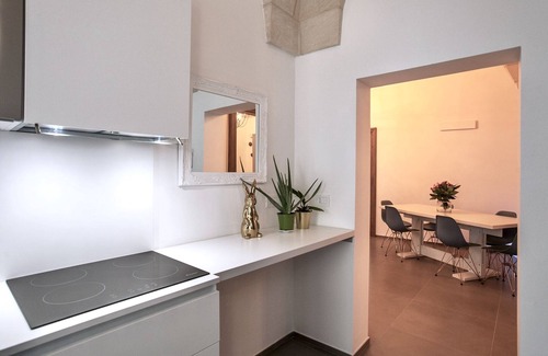 Lecce Historic Center House | Unforgettable Escape at Corte dei Florio Lecce ORO Apartment