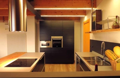 Belveglio Apartment | Explore Corte dell'Uva: Spacious Apartment with Pool & Spa