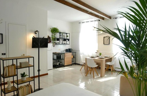 Isola del Bosco - Delle Corti Apartment | Eco-Design Retreat at Corte Della Filanda - Family Friendly